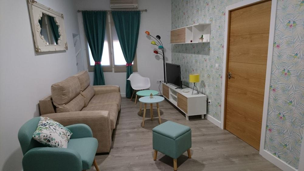 Apartamentos Coso De San Albin Mérida Dış mekan fotoğraf